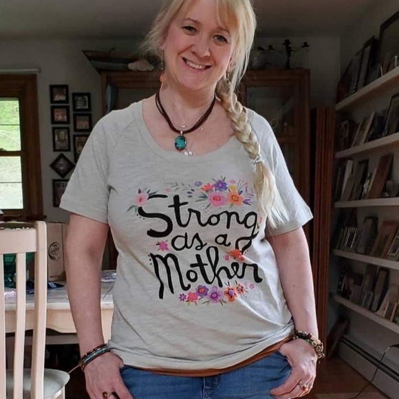 I'm in2 jewels,art,clothes, boho,hippie,accessories of any kind.Beautiful things - Picture 7 of 10